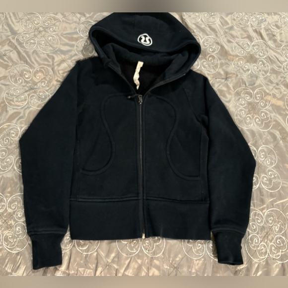 Black lululemon sweater - Picture 1 of 4